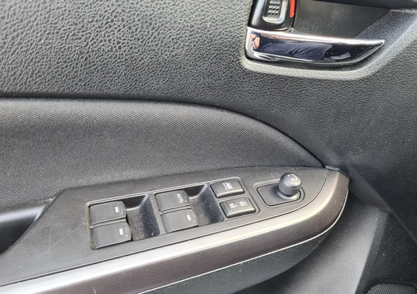 Suzuki Vitara cena 83900 przebieg: 51300, rok produkcji 2019 z Milanówek małe 154